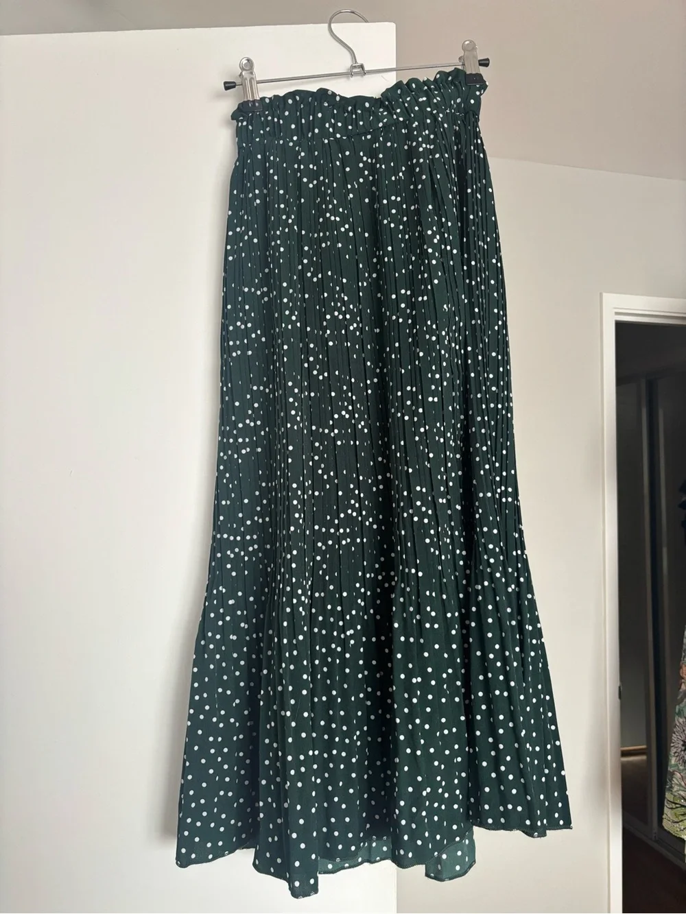 Polka Dot Pleated Midi Skirt - Dark Green